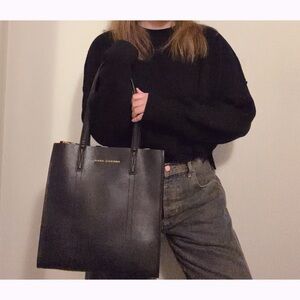 Marc Jacobs 100% Pebbled Leather Black Tote Gold Hardware Laptop Book Bag